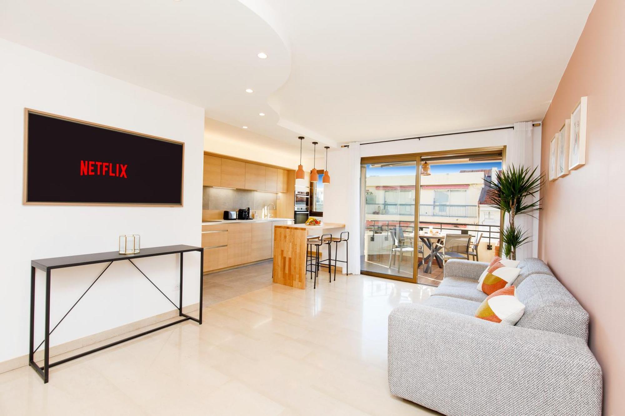 Citybeach Soha- Rue D'Antibes - 2 Bdr 2 Bthr 1 Toil - Clim Terrace Parking Elevator Cannes Buitenkant foto